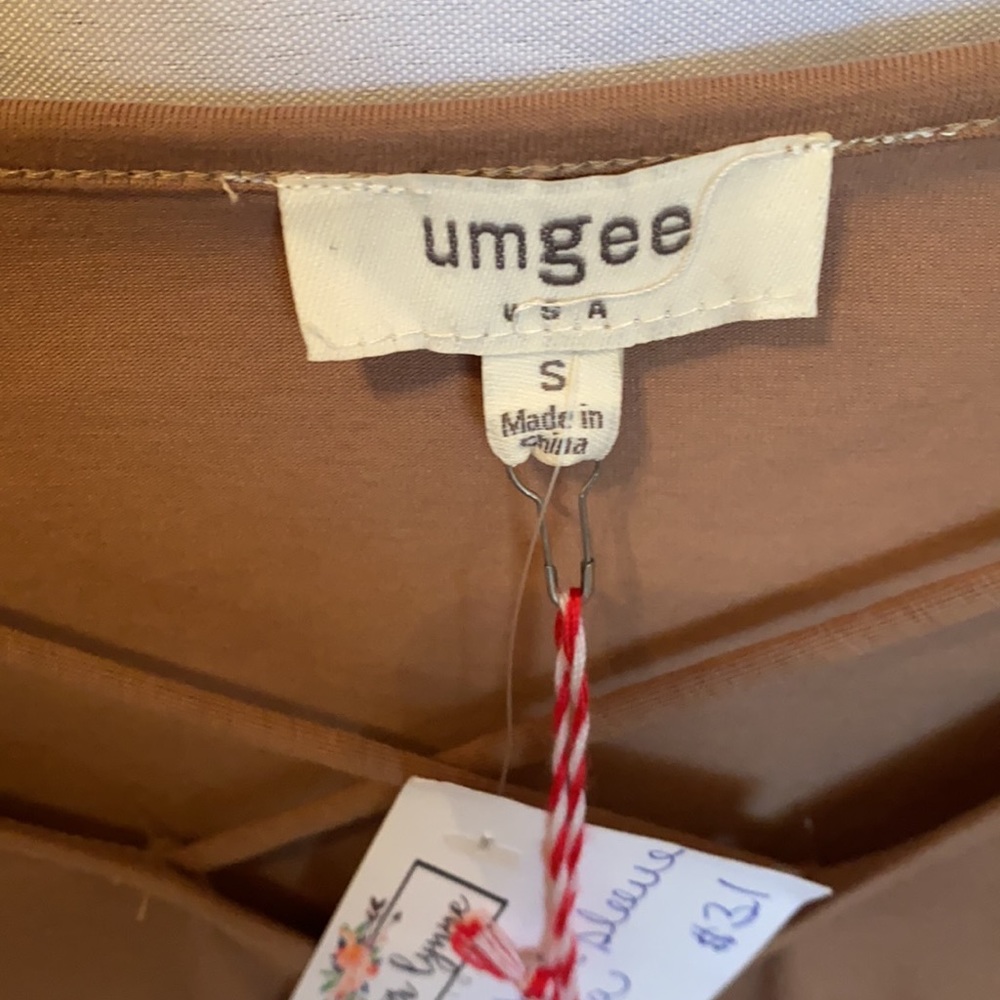 Fall Fashion - Picture 3 of 4